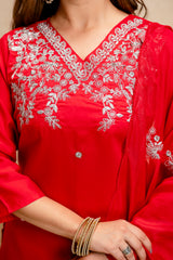 Women’s Red Embroidered Chanderi V-Neck Kurta Pant Dupatta Set