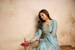 Women's Sea Green Embroidered Roman Silk Kurta Pant Dupatta Set