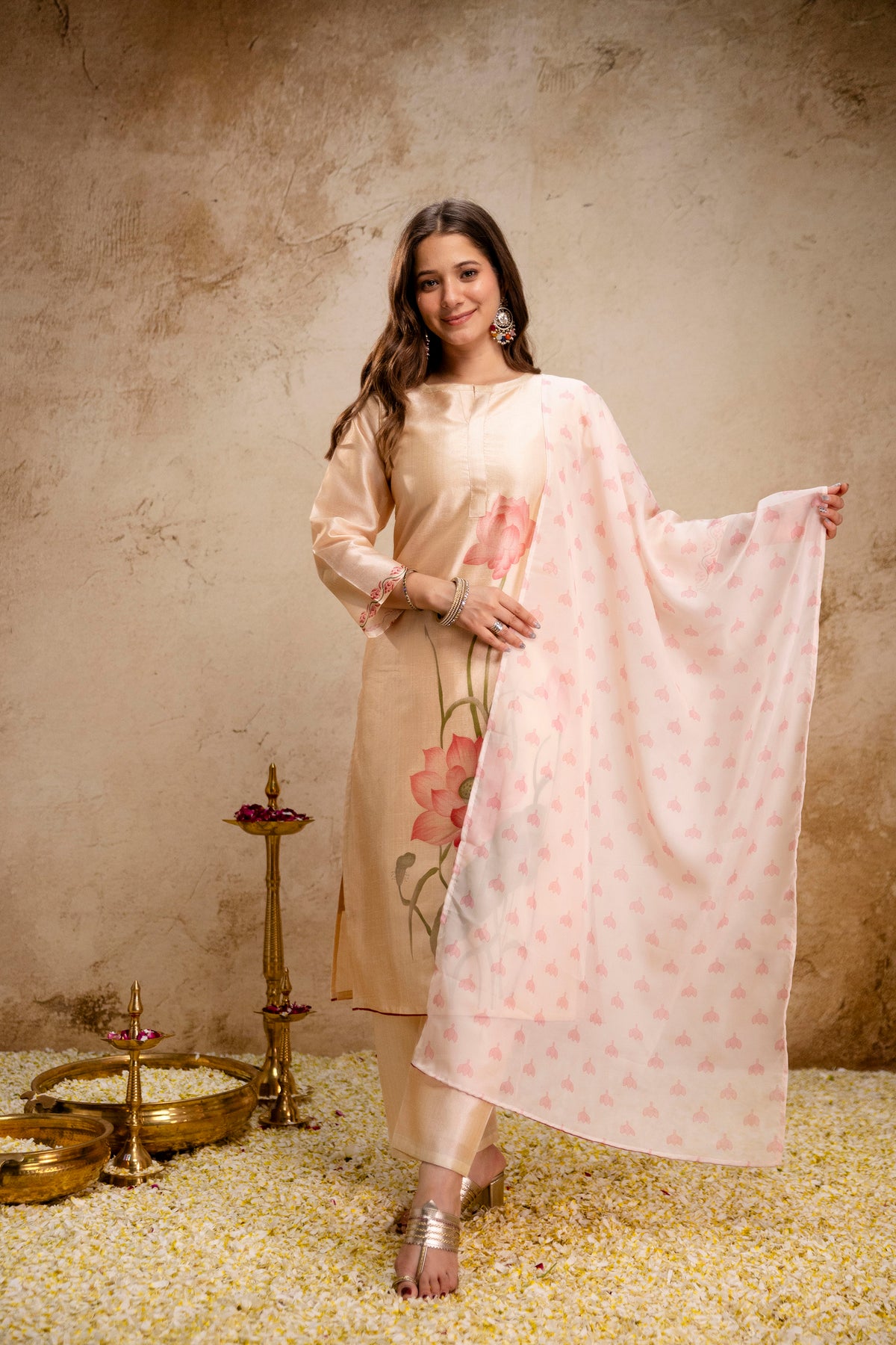Women’s Cream Soft Assam Silk Floral Printed Kurta Pant Set with Teby Digital Print Dupatta
