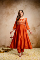 Women’s Traditional Embroidered Vichitra Silk Anarkali Kurta Set with Dupatta & Pant – Flared Festive Wear