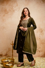 Women’s Chanderi Viscose Zari Work Kurti Pant Set with Chinon Dupatta