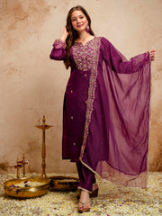 Amorina Women’s Embroidered Chanderi Silk Kurta Set with Organza Dupatta