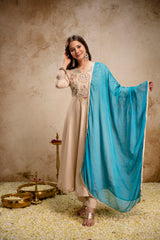 Women’s Chanderi Embroidered Kurta Pant Set with Chinon Dupatta