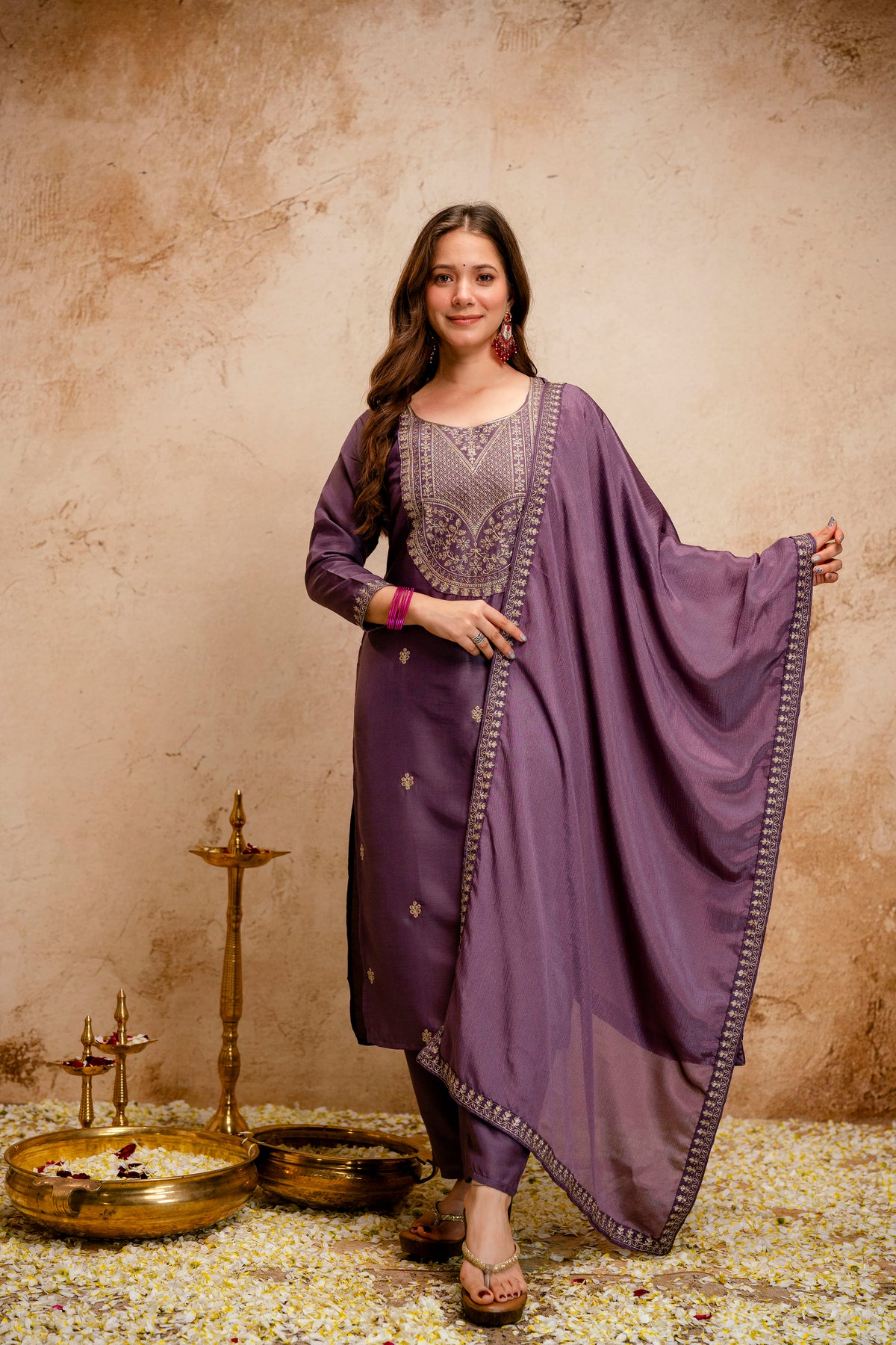Women’s Chanderi Viscose Zari Work Kurti Pant Set with Chinon Dupatta